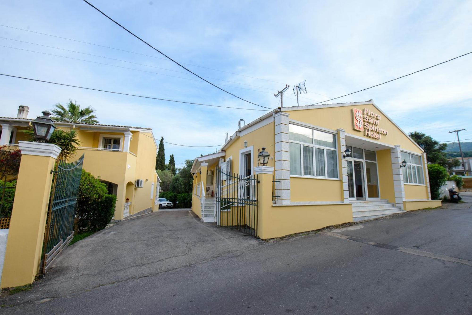 Saint Spiridon Hotel Kassiopi Exterior photo
