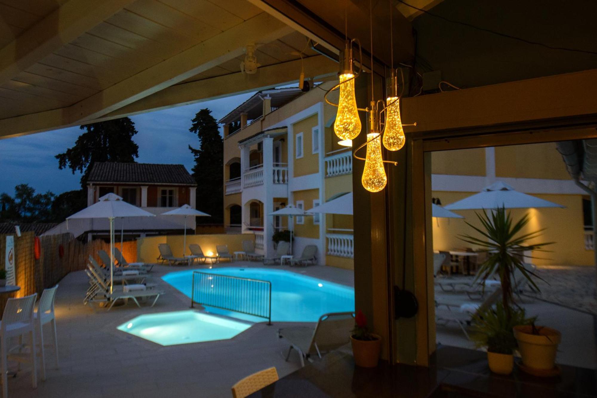 Saint Spiridon Hotel Kassiopi Exterior photo