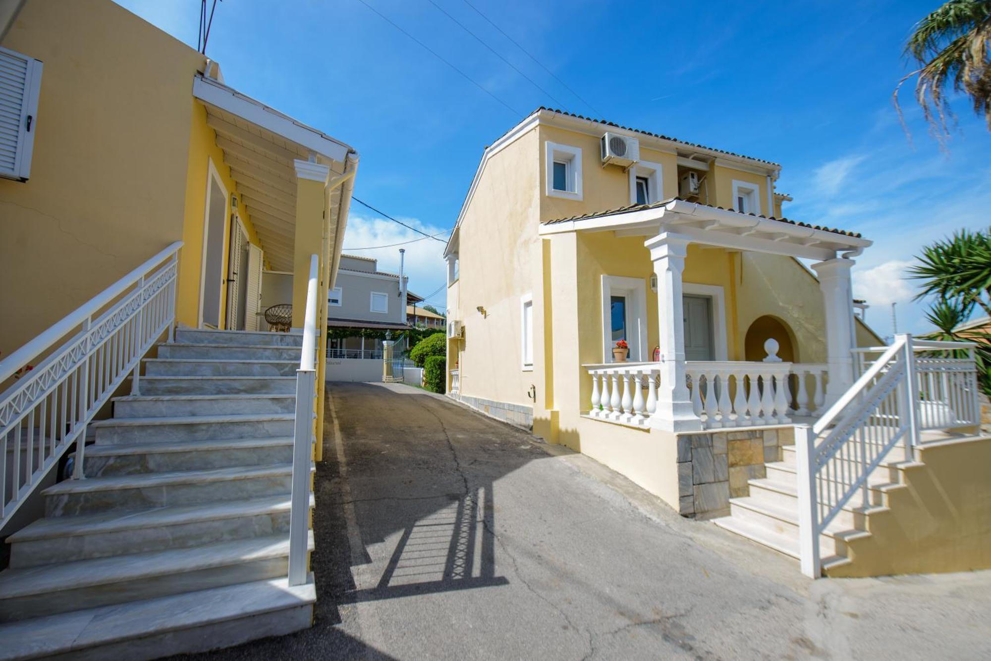 Saint Spiridon Hotel Kassiopi Exterior photo