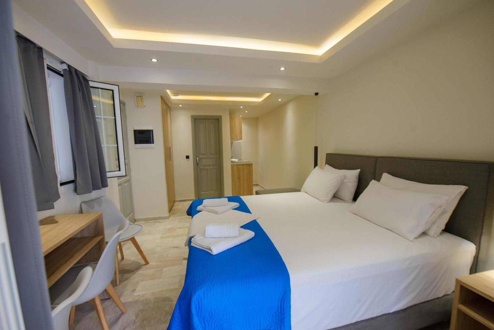 Saint Spiridon Hotel Kassiopi Exterior photo